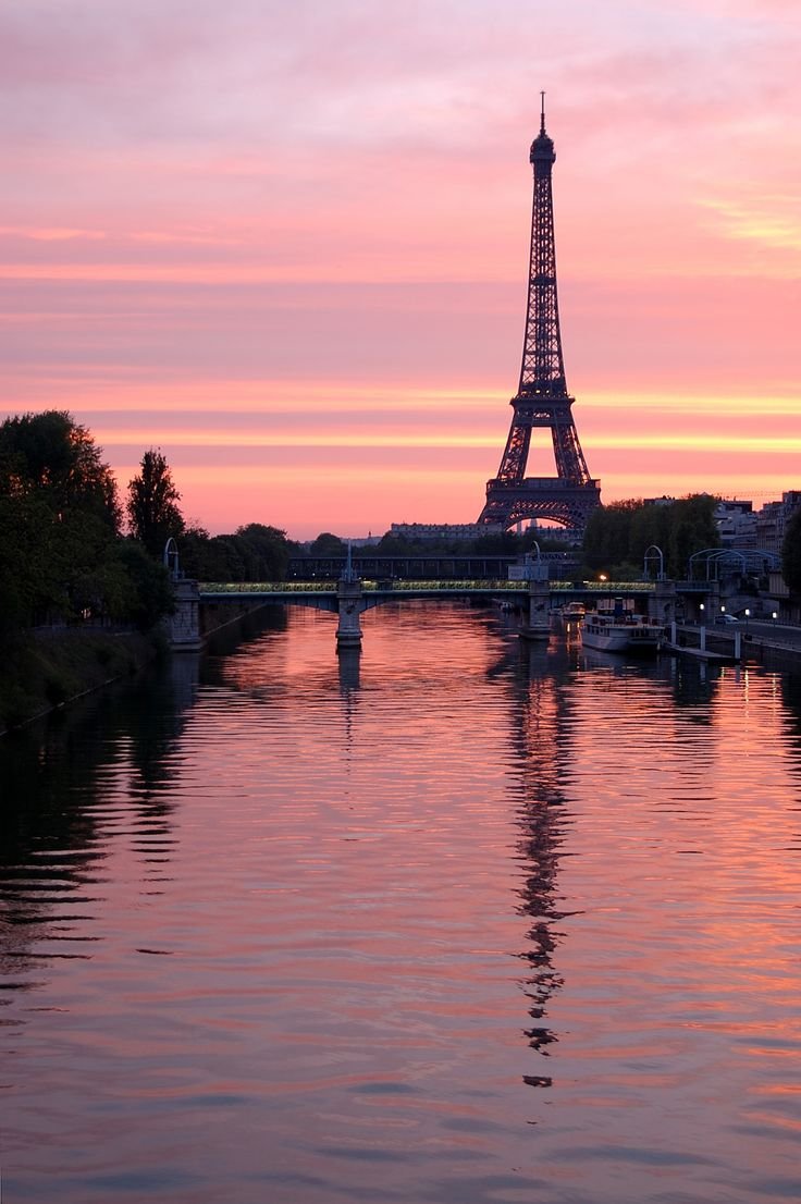  Amsterdam and Paris