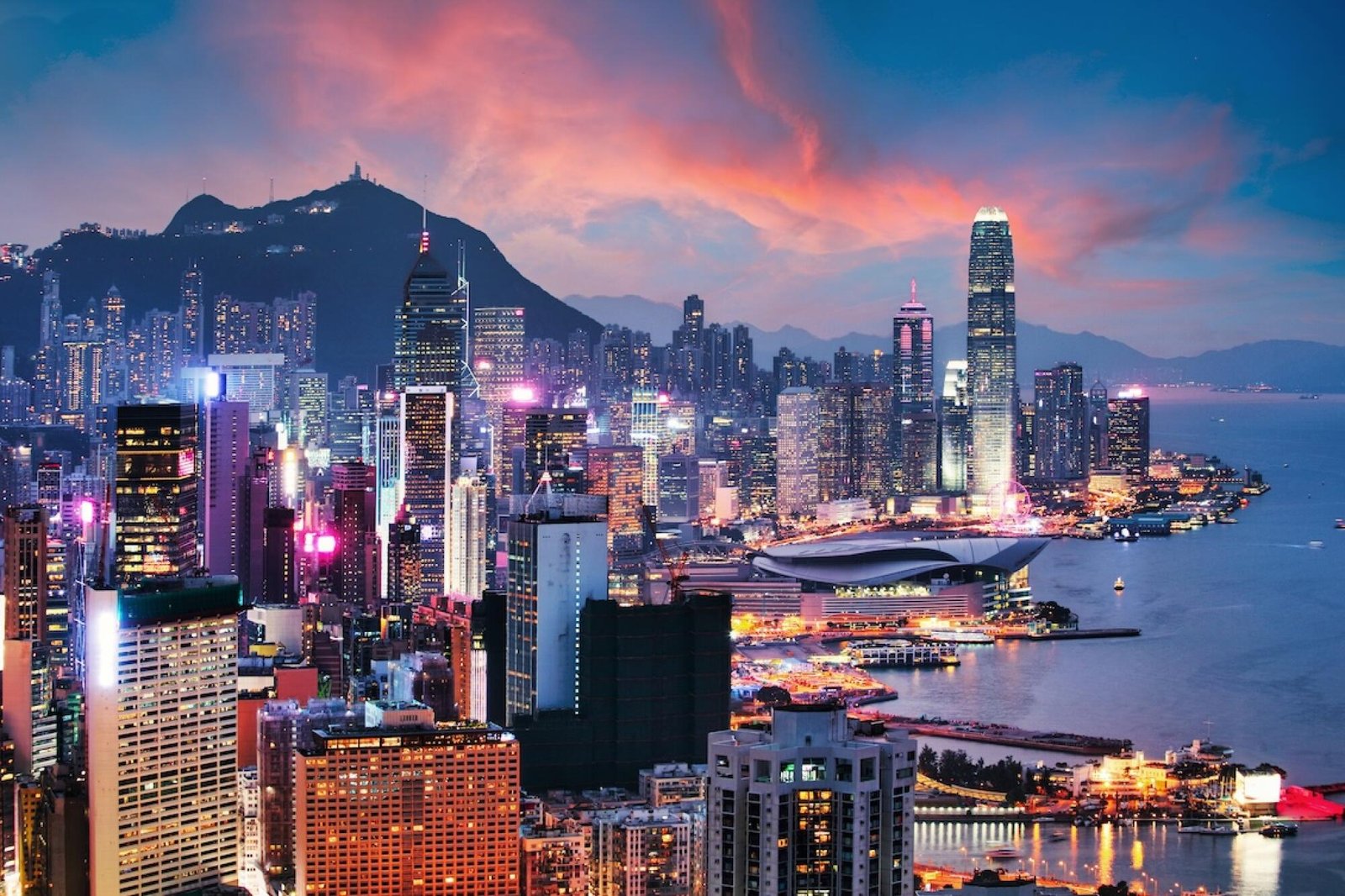  Vibrant Hong Kong